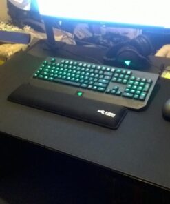 Glorious Gaming Wrist Pad/Rest - Full Standard Size - Black - Mechanical Keyboards, Stitched Edges, Ergonomic | 17.5x4 inches | 25mm/1in Thick (GWR-100) Full Size (Standard) 46 71hNHmEO9WL