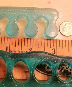 DR. JK- ToePal Gel Toe Separator, 2 Pairs, Toe Spacers, Toe Straightener, Hammer Toe Straightener, Toe Spreader, Toe Stretcher, Toe Corrector for Women and Men, Bunion Corrector Blue 26 71hPDZnWWcL