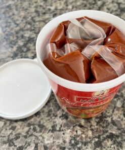 Mae Ploy Red Curry Paste, Authentic Thai Red Curry Paste For Thai Curries And Other Dishes, Aromatic Blend Of Herbs, Spices And Shrimp Paste, No MSG, Preservatives Or Artificial Coloring (14oz Tub) 14 Ounce (Pack of 1) 27 71hPeTm4UXL