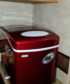 NewAir Portable Ice Maker 50 lb. Daily | Red | 3 Size Bullet Shaped Ice | First Batch Under 10 Minutes | Self Cleaning Quiet Operation Countertop Ice Machine | AI-215R 37 71hdITam6ZL