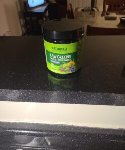 NATURELO Raw Greens Superfood Powder - Wild Berry Flavor - Boost Energy, Detox, Enhance Health - Organic Spirulina - Wheat Grass - Whole Food Nutrition from Fruits & Vegetables - 30 Servings 30 Servings (Pack of 1) 34 71heBFV91UL