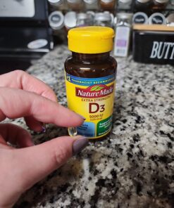 Nature Made Extra Strength Vitamin D3 5000 IU (125 mcg), Dietary Supplement for Bone, Teeth, Muscle and Immune Health Support, 90 Softgels, 90 Day Supply 90 Count 32 71i31FBvE8L