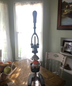 New Star Foodservice 46878 Commercial Citrus Juicer, Enameled Black 76 71iFxozpMpL