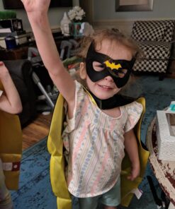 Rubie's Super Hero Cape Set Officially licensed DC Comics Assortment 4 Capes, 2 Masks, and 2 Headbands, One Size (Amazon Exclusive) Girls 21 71iGhO4Qz6L