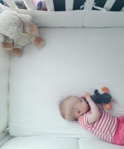 Burt's Bees Baby - Fitted Crib Sheet, Solid Color, 100% Organic Cotton Crib Sheet for Standard Crib and Toddler Mattresses (Cloud White) Cloud White 30 71iQpawwxlL