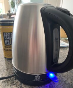 Chefman Stainless Steel Electric Kettle w/ 360° Swivel Base, Auto Shut Off & Boil Dry Protection, BPA-Free Interior and Cool-Touch Handle, 7+ Cup Capacity, 1.7 Liter, 1500W 57 71iRaeUWR6L