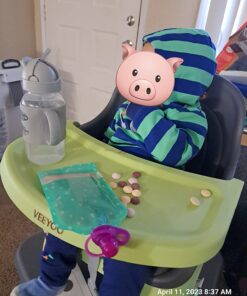 ChooMee SoftSip Food Pouch Top | Baby Led Weaning | No Spill Flow Control Valve, Protects Childs Mouth, 100% Silicone, BPA Free | Swirl Colors, 4 CT 30 71iT2jxJxUL