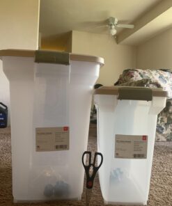 IRIS USA 67 Quart Airtight Pet Food Storage Container Clear/White 55 lbs 44 71iYF3MiXdL