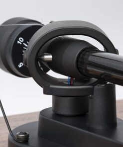 Pro-Ject Debut Carbon DC Turntable with Ortofon 2M Red Cartridge (Gloss White) 29 71j MTHgOoL