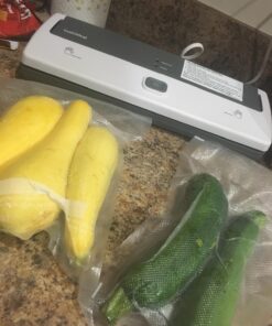 Seal-a-Meal Manual Vacuum Sealer System & Starter Bags - FSSMSL0160-000,White 57 71j3CG5SVWL