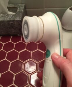 TOUCHBeauty Facial Cleansing Brush Electric, Face Cleansing Brush with Stand, 3 Brush Heads, 2 Speeds, IPX5 Waterproof, Battery-Powered, Suitable for All Skin Types, TB-0759D White 33 71jFQ6FP69L