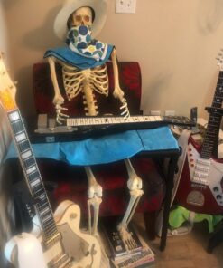 Gator Frameworks Keyboard and Audio Utility Table with Multi Point Adjustability and Built in Leveling Bubble; Min/Max Height - 26"/44" (GFW-UTILITY-TBL), Black 40 71jUICzXEkL