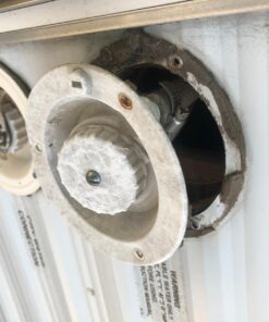 JR Products 321-A-23-A Polar White Gravity Water Dish 7 71jYFzYR7iL