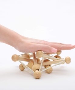 Manhattan Toy Skwish Natural Rattle and Teether Grasping Activity Toy 25 71jaeLbNlHL