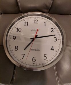 La Crosse Technology 404-1235UA-SS 14 Inch UltrAtomic Analog Stainless Steel Wall Clock 41 71jetMqwpJL