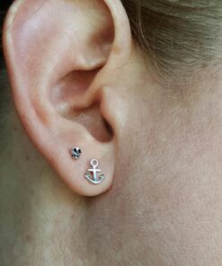Rhodium Plated Sterling Silver Womans Tiny Skull Stud Earrings Rhodium Plated 33 71jhP2HSPL