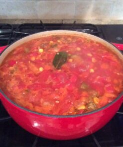 Lodge 4.5 Quart Enameled Cast Iron Dutch Oven with Lid – Dual Handles – Oven Safe up to 500° F or on Stovetop - Use to Marinate, Cook, Bake, Refrigerate and Serve – Island Spice Red 43 71joOYjMRjL