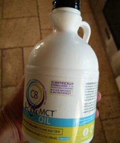 LifeSense C8 MCT Oil Keto Friendly - Caprylic Acid Triglycerides Sourced from Coconut Oil, proven in 2022 clinical trial to increase betahydroxybutyrate (BHB), Made in USA by PhD Nutrition, 32 oz 24 71jtE9mrNhL