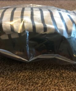 RoomierLife 8 Travel Space Saver Bags. Pack of 8 Bags, size Medium to Large. Roll-Up Compression Storage (No Vacuum Needed) & Packing Organizers. Perfect for Travel and Home Storage Travel Space Bags 33 71k17AYzcSL