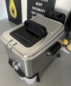 T-fal Ultimate EZ Clean Stainless Steel Deep Fryer with Basket 3.5 Liter Oil and 2.6 Pound Food Capacity 1700 Watts Oil Filtration, Temp Control, Digital Timer, Dishwasher Safe Parts Stainless Steel 54 71kH4UPcluL