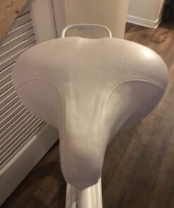 Angelus Flat White Acrylic Leather Paint 1oz 38 71kQCdEA fL