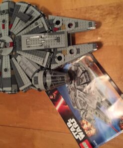 LEGO Star Wars Millennium Falcon 75105 35 71kYBO8nCSL