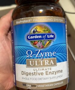 Garden of Life Vegetarian Digestive Supplement - Omega Zyme Ultra Enzyme Blend for Digestion, Bloating, Gas, and IBS, 180 Capsules 180 Count (Pack of 1) 21 71kZGYefQ5L