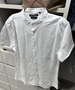 Downy Wrinkle Releaser Fabric Spray, Light Fresh Scent,33.8 Fl Oz (Pack of 2) 33.8 Fl Oz (Pack of 2) 35 71kpiZQBS4L