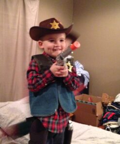 Melissa & Doug Cowboy Role Play Costume Set (5 pcs) - Includes Faux Leather Chaps 33 71l8eeMMZFL