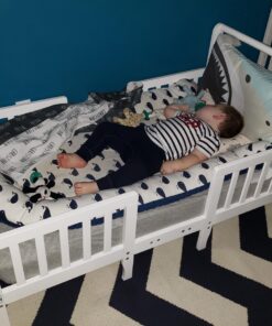 Dream On Me Emma 3 in 1 Convertible Toddler Bed in White 56x29x28 Inch,29x29x18 Inch 35 71lKB9FiI4L