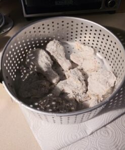 Bayou Classic 1201 10-qt Aluminum Fry Pot Features Perforated Aluminum Basket Heavy Duty Riveted Handles Perfect For Deep Frying French Fries Hush Puppies Fish & Chicken 38 71lU6wLb3fL