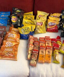 Frito Lay Sweet & Salty Snacks Variety Box, Mix of Cookies, Crackers, Chips & Nuts, 50 Sweet & Salty Care Package ,50 Count (Pack of 1) 25 71mHTyNzyL