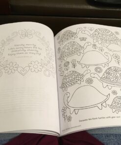 Notebook Doodles Super Cute: Coloring & Activity Book (Design Originals) 32 Adorable Animal Designs; Beginner-Friendly Relaxing, Creative Art Activities on High-Quality Extra-Thick Perforated Paper 40 71mHme3OI4L