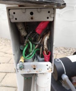 Leviton 5266-C Black-White, 15 Amp, 125 Volt, Industrial Grade, Plug, Straight Blade, Grounding, 1 Pack 9 71mSL40EIdL