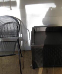 Suncast 22-Gallon Small Deck Box - Lightweight Resin Indoor/Outdoor Storage Container and Seat for Patio Cushions, Gardening Tools and Toys - Store Items on Patio, Garage, Yard - Mocha Wicker Mocha Wicher 46 71mewdk wHL