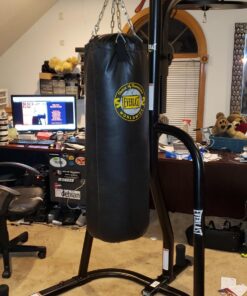 Everlast Steel Heavy Punching Bag Stand Workout Equipment for Kickboxing, Boxing, and MMA Training with 3 Plate Pegs and 100 Pound Capacity Black 74 71mnvvyi5CL