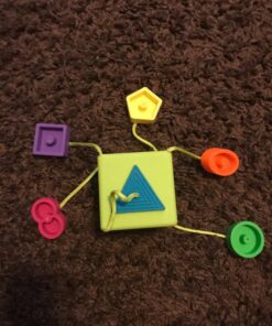 Fat Brain Toys OombeeCube - Travel-Friendly Shape-Sorter for Babies & Toddlers OoombeeCube 15 71mv8yVkeDL