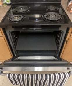 Wilton Perfect Results Premium Non-Stick Bakeware Mega Cookie Sheet, 15 x 21-Inch, Steel Mega-Cookie Pan 30 71mxSlwnkzL