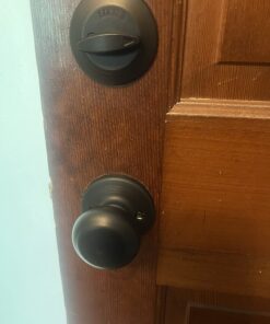 Kwikset Belleview Front Door Lock Handle and Deadbolt Set, Entry Handleset Exterior with Interior Door Knob, Venetian Bronze, Pick Resistant SmartKey Rekey Deadbolt Security Brown 41 71mzHQ8onNL