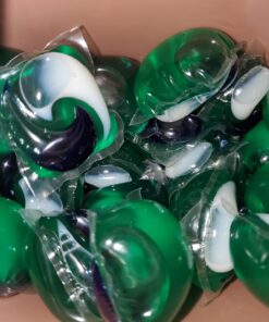 Tide PODS 4 in 1 Ultra Oxi Laundry Detergent Soap PODS, High Efficiency (HE), 61 Count Original Scent 61 Count (Pack of 1) 21 71n3UNIOrSL