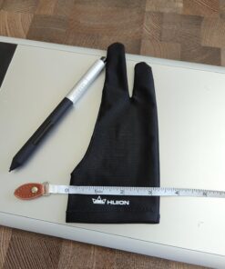 Huion Artist Glove for Drawing Tablet (1 Unit of Free Size, Good for Right Hand or Left Hand) - Cura CR-01 48 71n46u5Qu3L