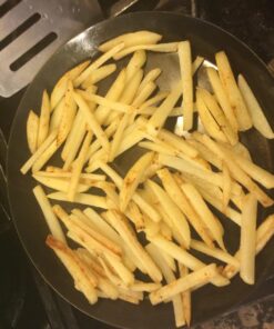 de Buyer Blue Carbon Steel Crepe & Tortilla Pan - 9.5” - Ideal for Making & Reheating Crepes, Tortillas & Pancakes - Naturally Nonstick - Made in France 9.5" 39 71nAFdsEQyL