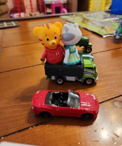 Daniel Tiger's Neighborhood Friends Figures Set, Multicolor (25014-TT) Friends 5-Pack 33 71nLGH1uFwL