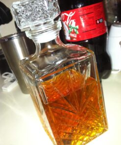 Bormioli Rocco Selecta Collection Whiskey Decanter – Sophisticated 33.75oz Diamond Decanter With Starburst Detailing – For Whiskey, Bourbon, Scotch & Liquor 30 71nNv518rxL