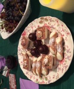 University Games Murder Mystery Party - A Taste for Wine & Murder, Multicolor (33202) A Taste for Wine and Murder 68 71nQUG6jZVL 1