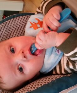 Spuni - First Baby Spoon for 4 Months Onwards, Bouncing Blue and Oops! Orange, 2 Pack Bouncing Blue & 'Oops!' Orange 19 71nRf20vS1L