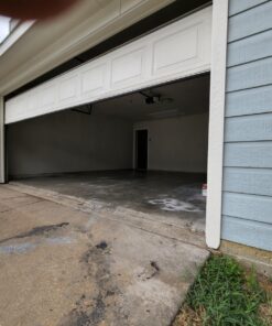 M-D Building Products 87668 18-Feet Universal Aluminum and Rubber Garage Door Bottom, Black 57 71nfpSKi2L