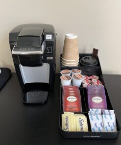 SPRINGPACK Disposable Paper Coffee Cups with Lids, 100 pack 12 oz Ripple Wall Insulated To Go Coffee Cups for Hot/Cold Beverage, Recyclable Takeaway Drinking Cups for Home Office Cafe Party 36 71nrDPxrcL