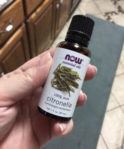 NOW Essential Oils, Citronella Oil, Freshening Aromatherapy Scent, Steam Distilled, 100% Pure, Vegan, Child Resistant Cap, 1-Ounce 1 Fl Oz (Pack of 1) 11 71nvg87yvdL