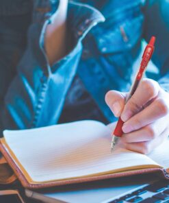 Pilot, G2 Premium Gel Roller Pens, Extra Fine Point 0.5 mm, Pack of 12, Blue Blue Ink 16 71o1ngkefmL